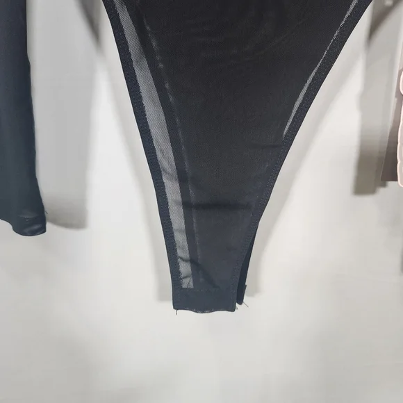 Missguided+ Black Off-Shoulder Bodysuit - Picture 4 of 9